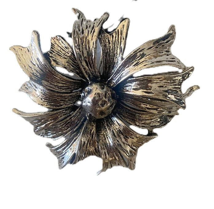 Collar flor plateado
